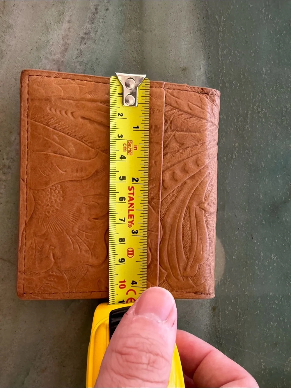 American Leather Co Brown Floral Tooled Trifold Wallet ID Window Zip Coin